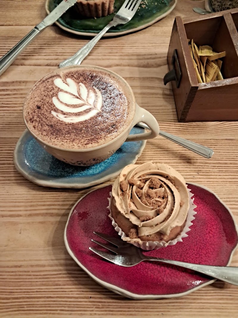 Books N' Cup Cafe